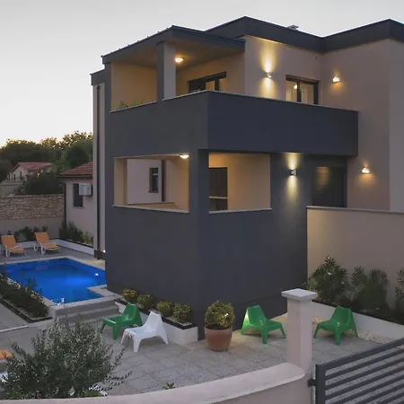 Apartman Noemi 1 By Interhome *