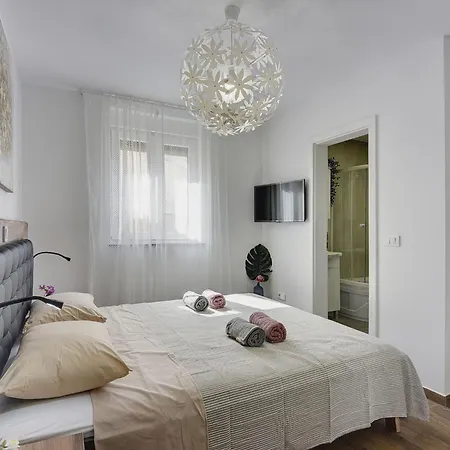 Apartman Noemi 1 By Interhome *