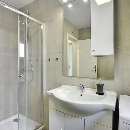 Apartman Noemi 1 By Interhome